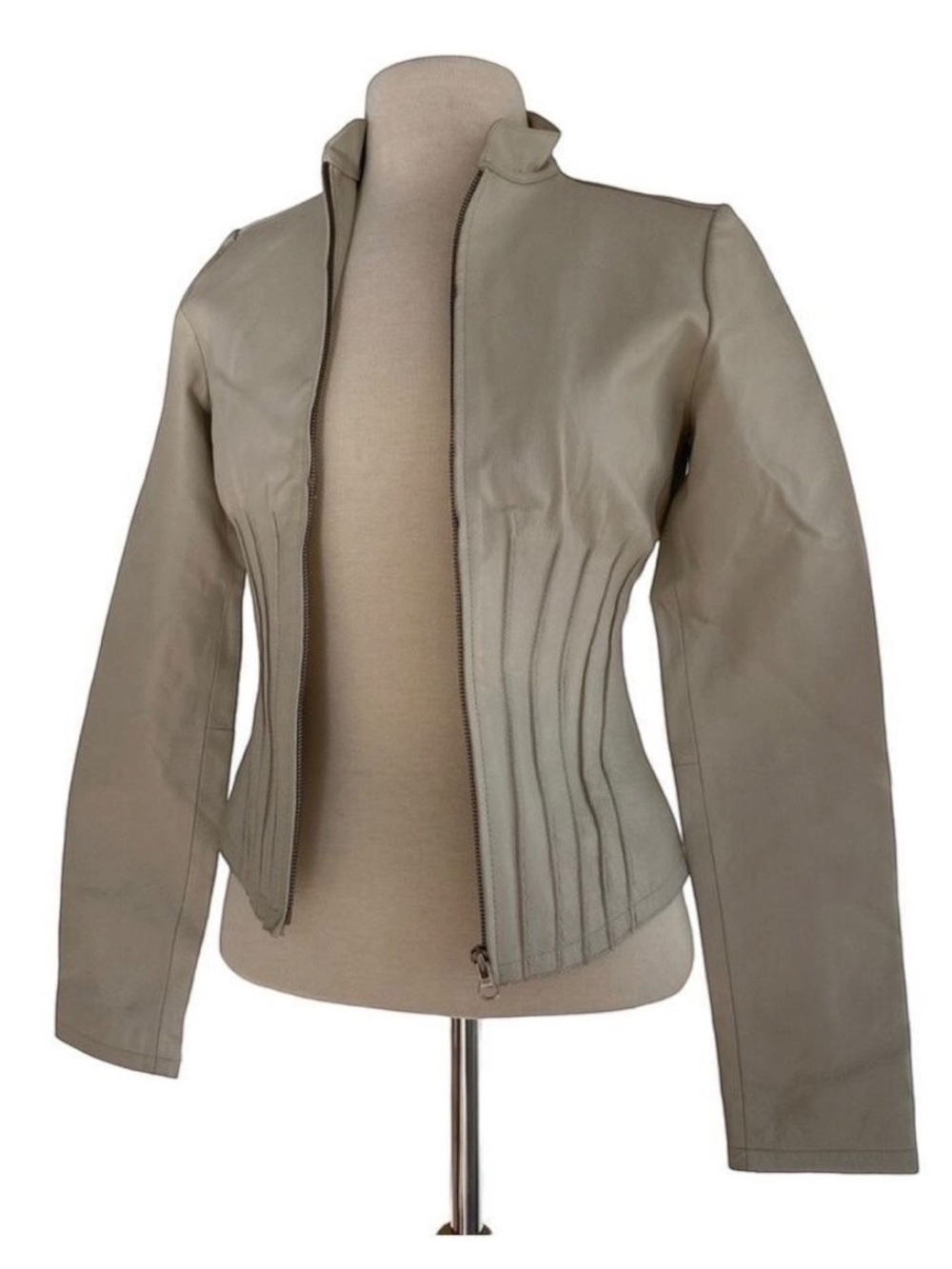 Le Chateau genuine leather jacket ecru white fitted zip up lightweight XS